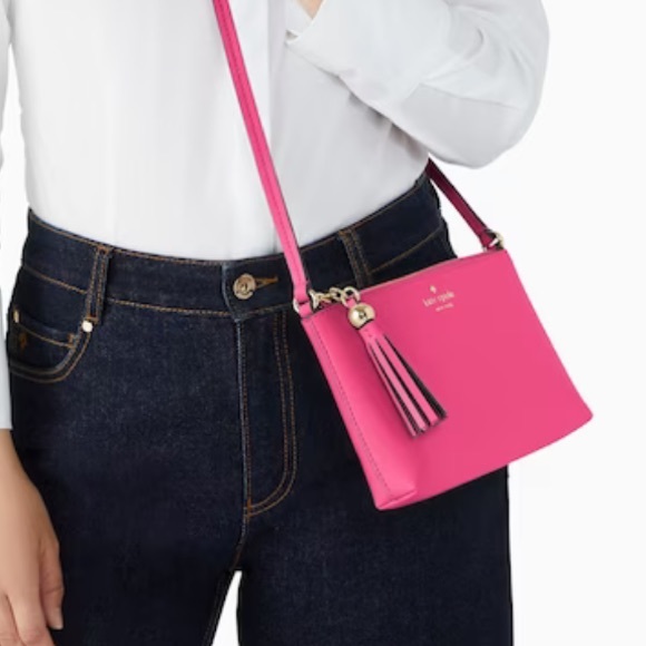 NWT Ivy Street Amy Crossbody Pink